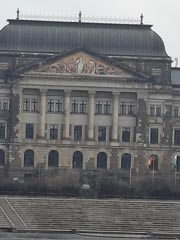 Brühlsche Terrassen 12